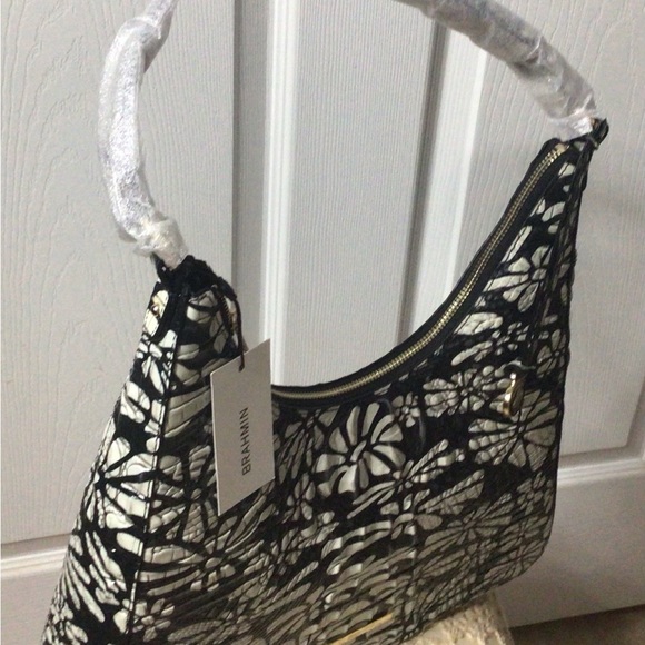 Brahmin Leather Daisy Batik Black /White Elegant Shoulder Bag. 
NEW WITH TAGS - Picture 3 of 10